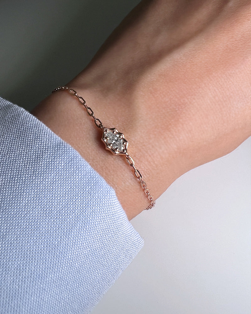 ARIA MARQUISE BRACELET SAMPLE