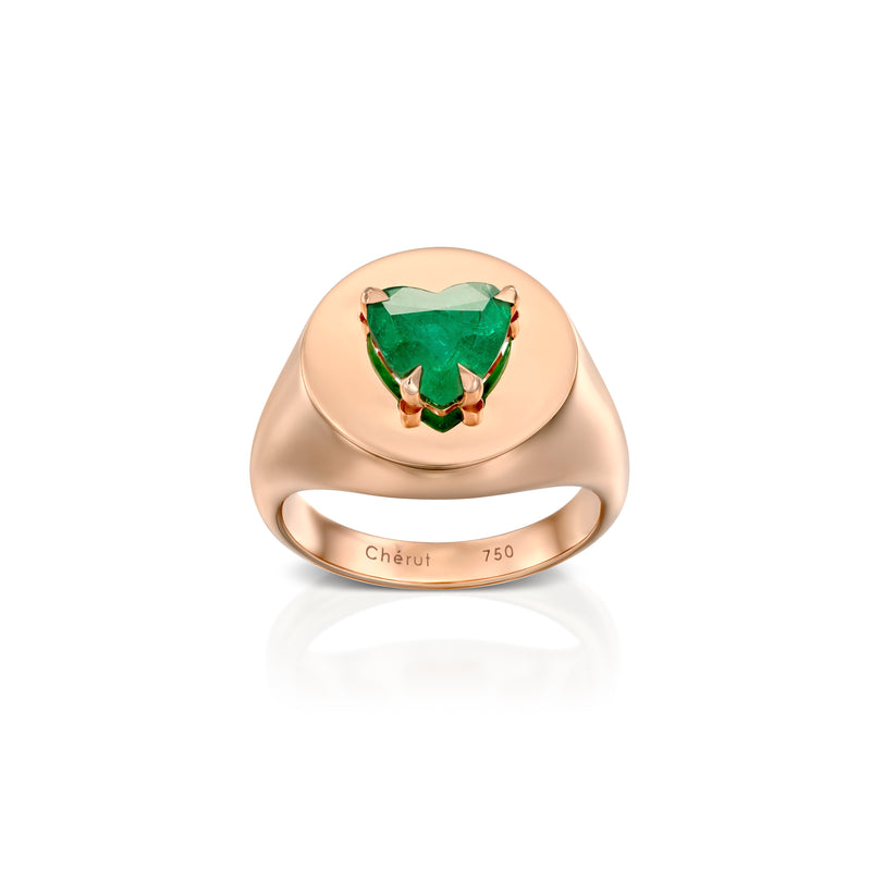 PERFECT HEART EMERALD SIGNET RING