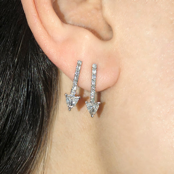 ARROW DIAMOND  EARRINGS