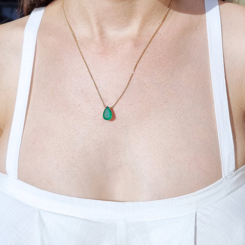 LARGE PEAR EMERALD NECKLACE