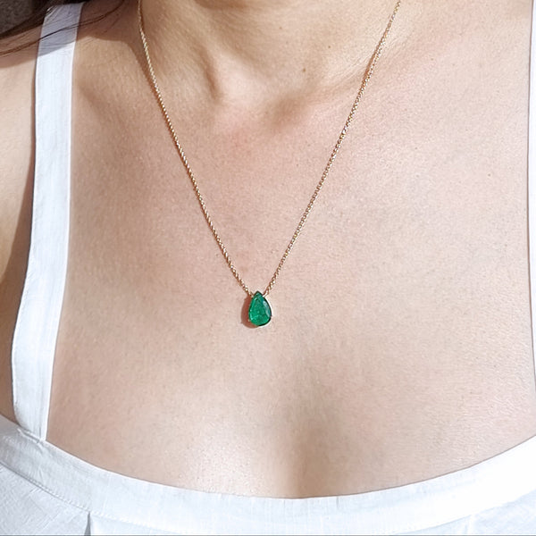 LARGE PEAR EMERALD NECKLACE