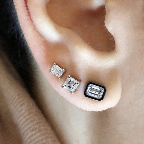 SMALL EMERALD CUT DIAMOND STUD EARRINGS